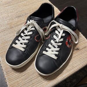 Gucci Ace Kingsnake Sneakers Black Learher red green heel Men’s US 10